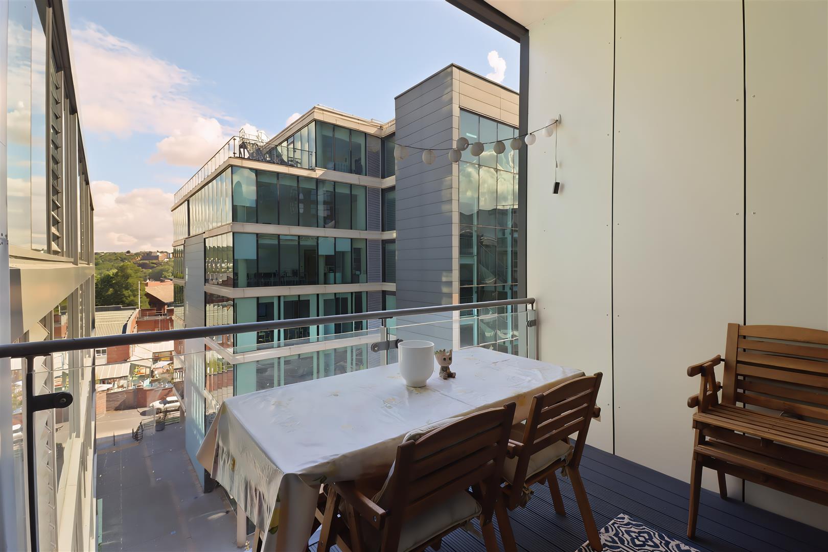 2 bed property in Solly Place, Sheffield